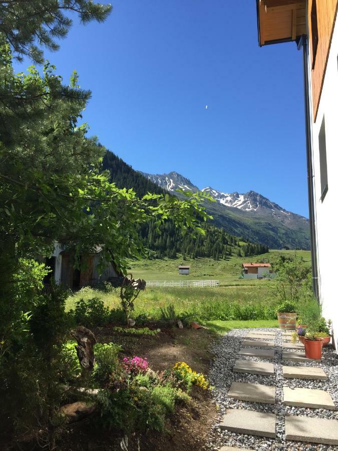 Nonas B&B Galtür Eksteriør bilde